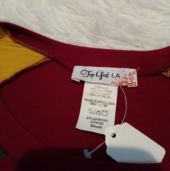 $5 sale! Follow your heart top - Picture 2 of 3